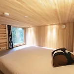 Villa Handcrafted Log Aarreaitta Syöte