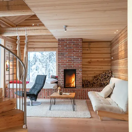 Villa Handcrafted Log Aarreaitta