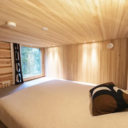 Villa Handcrafted Log Aarreaitta Syöte