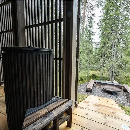 Villa Handcrafted Log Aarreaitta